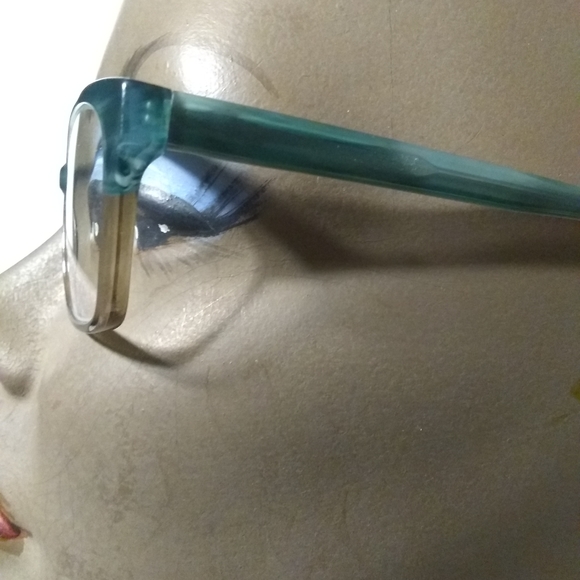 Vera Bradley eyeglasses - Picture 3 of 16